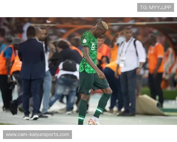 非洲杯尼日利亚对阵突尼斯，奥斯梅恩领衔锋线力争出线