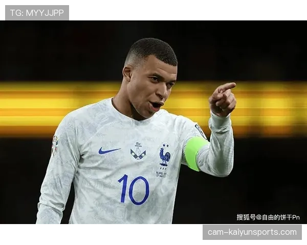 聚焦:姆巴佩在巴黎夺冠庆典上发言,感谢俱乐部与球迷 聚焦:姆巴佩在巴黎夺冠庆典上发言,感谢俱乐部与球迷